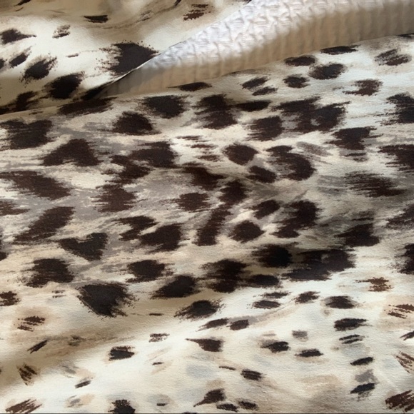 Cheetah print blouse - Picture 2 of 3